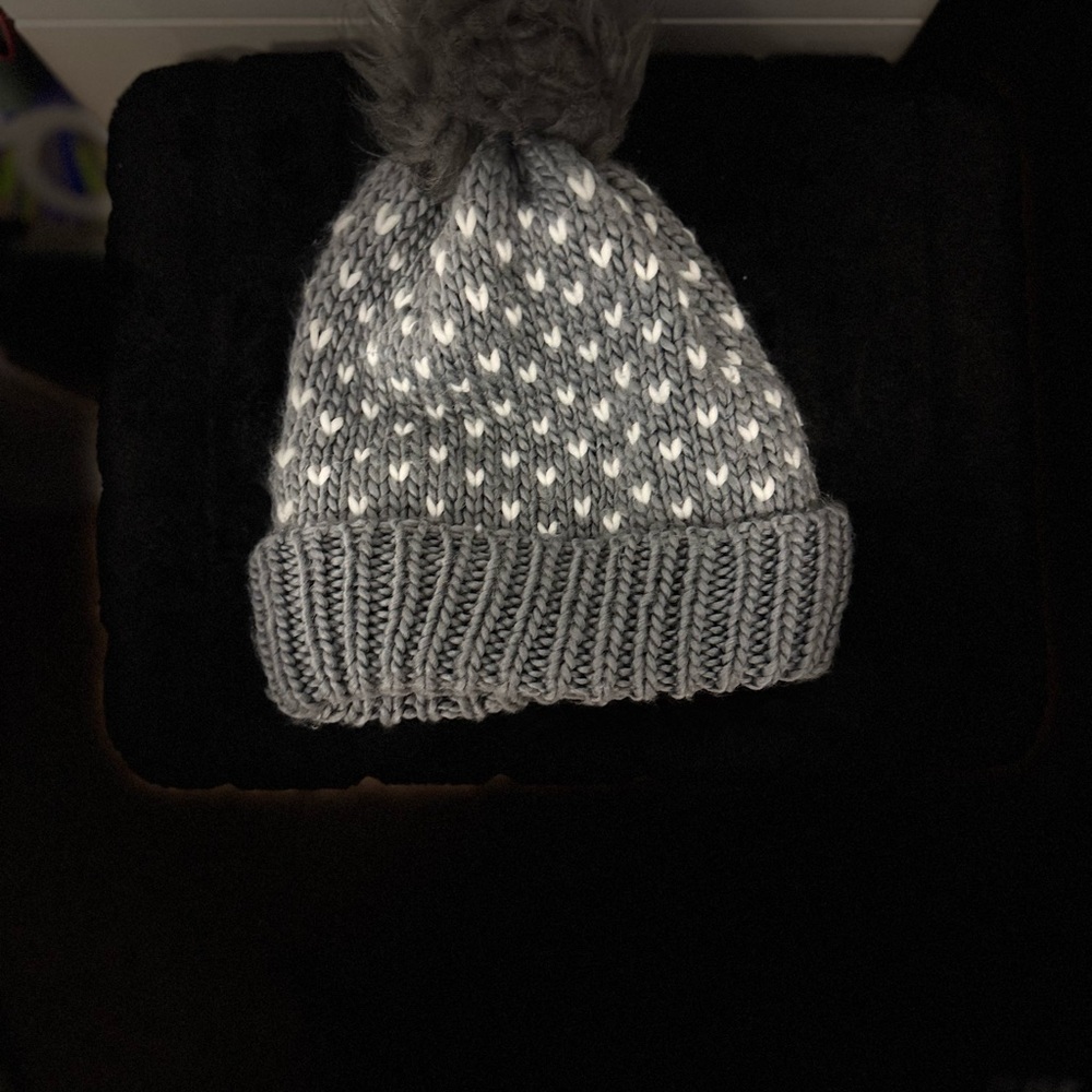 LC Lauren Conrad Light Gray Knit Beanie